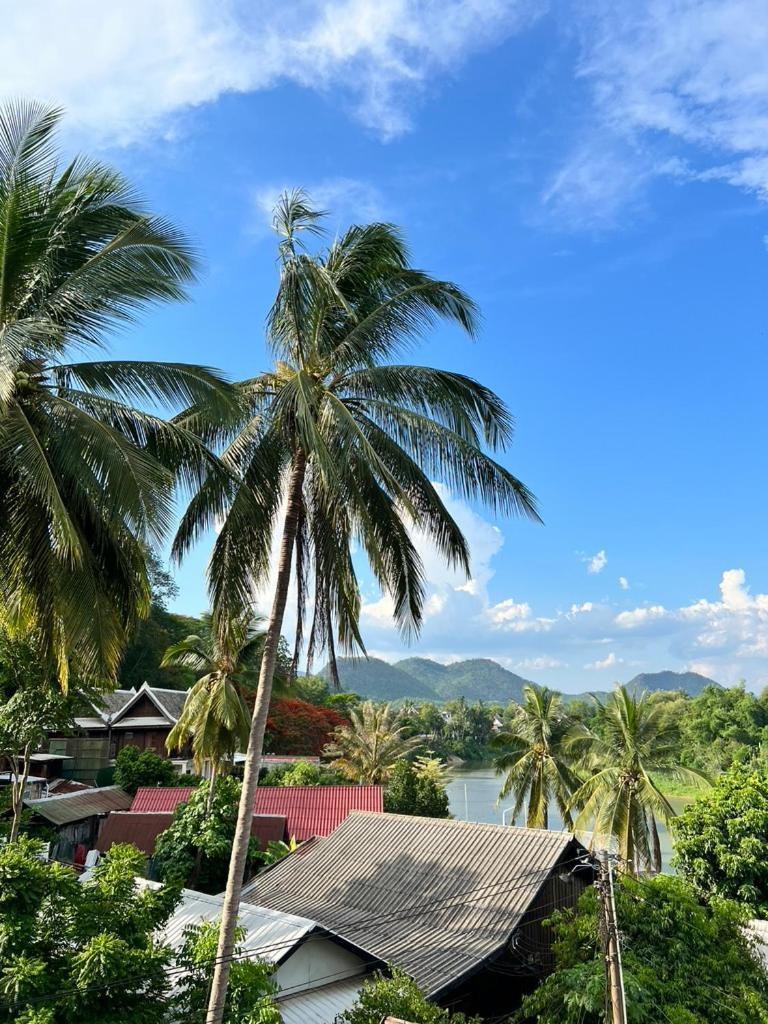 Namkhan Riverside Hotel Luang Prabang Bagian luar foto